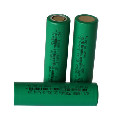 Hohe wieder aufladbare 3.7v 18650 Batterie der Raten-3C 2500mah für helle Taschenlampe